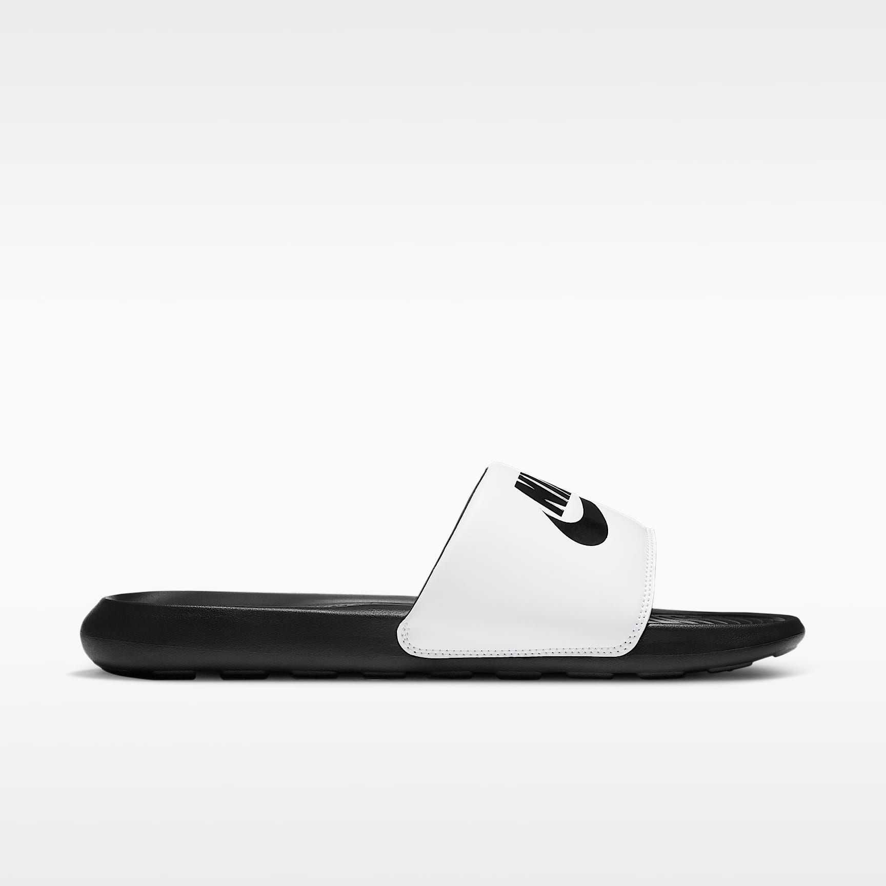 Nike Victori One Slides (Herren) – Schwarz/Weiß/Schwarz