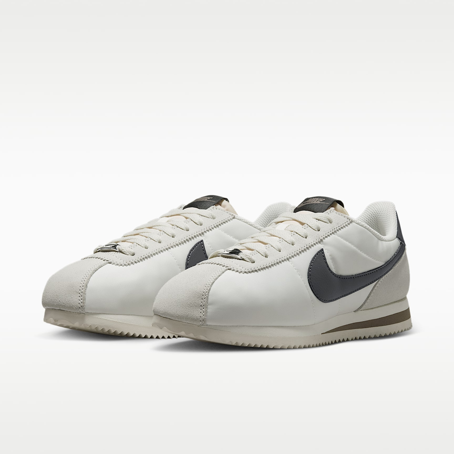 Nike Cortez Schuh (Damen) – Phantom/Sail/Mink Brown/Off Noir
