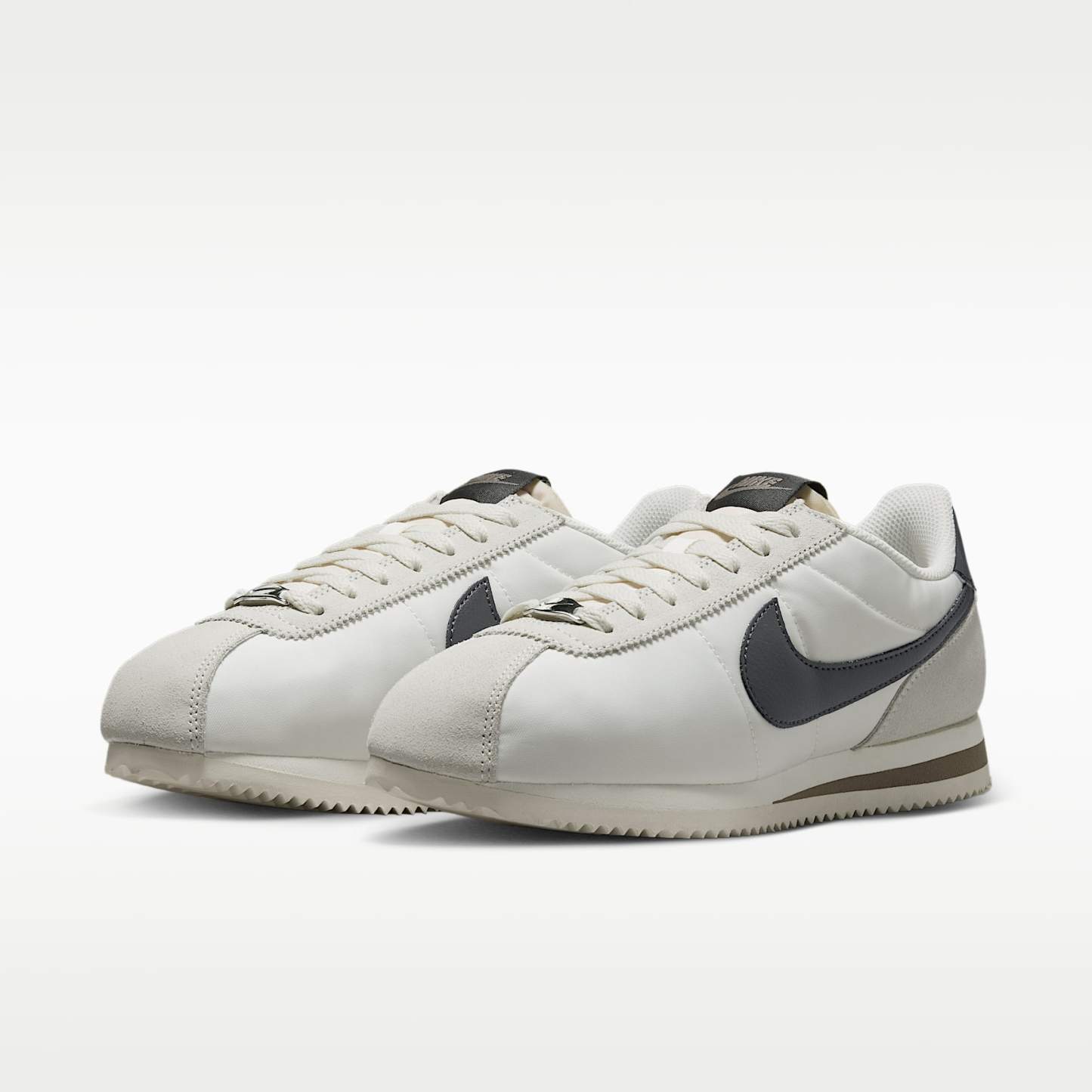 Nike Cortez Schuh (Damen) – Phantom/Sail/Mink Brown/Off Noir