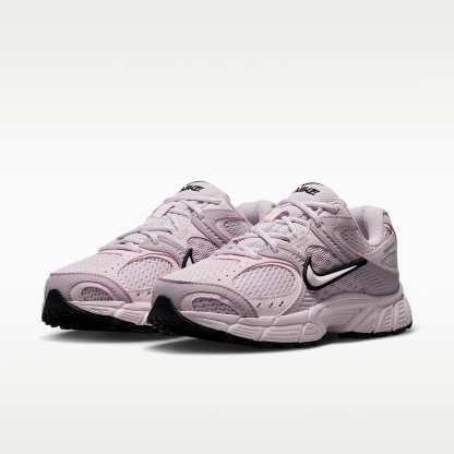 Nike V5 RNR Schuh (Damen) – Bleached Lilac/Iced Lilac/Pearl Pink/Bleached Lilac