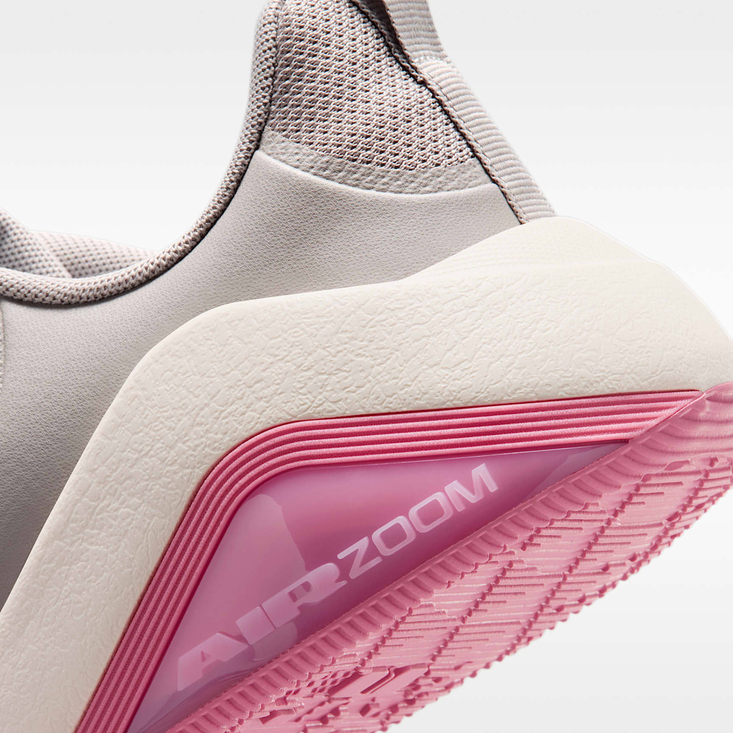 Nike Bella 7 Workout-Schuh (Damen) – College Grey/Chalk/Peony