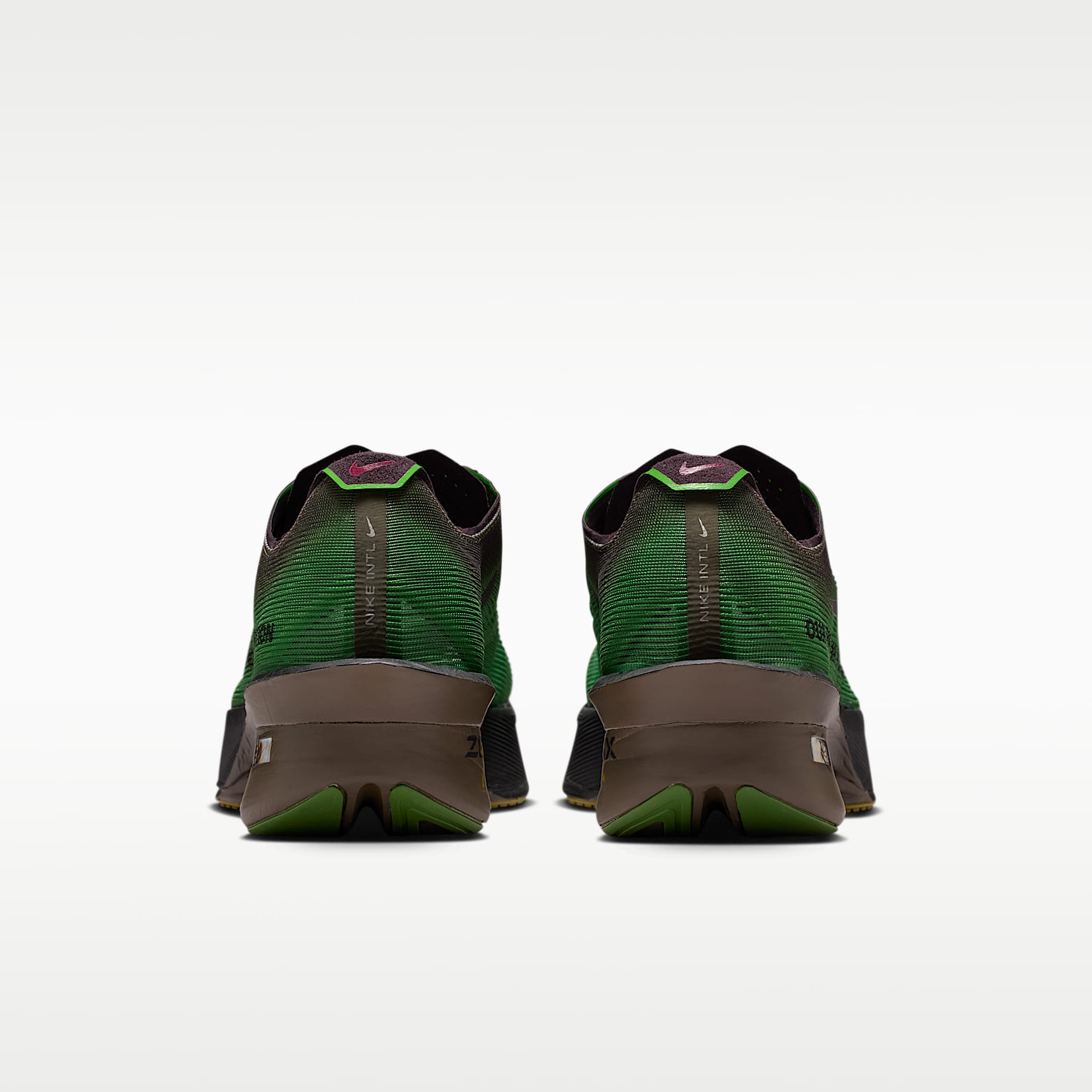 Nike Vaporfly 4 Laufschuh für Straßenwettkämpfe (Herren) – Chlorophyll/Off Noir/Mink Brown/Burgundy Ash