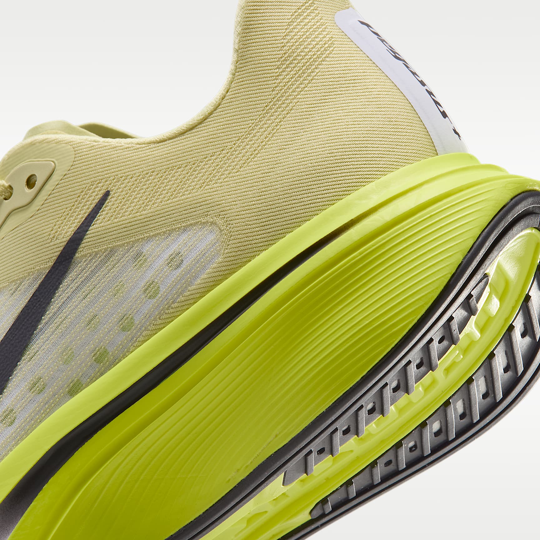 Nike Pegasus Plus 2 Straßenlaufschuh (Damen) – Fennel/Lemon Venom/Palest Purple/Gridiron