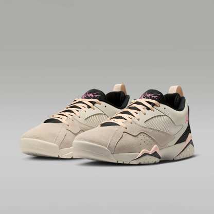 Air Jordan MVP 92 Schuh (Herren) – Pale Ivory/Schwarz/Crimson Tint/Pinksicle