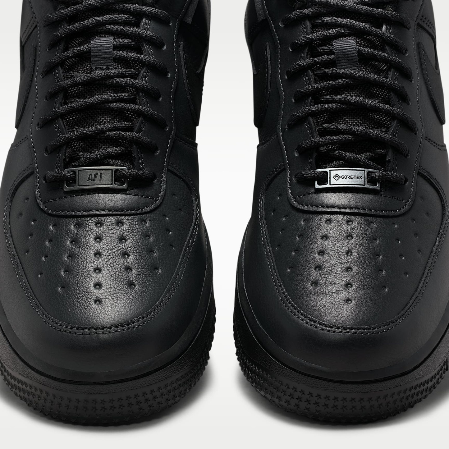 Air Force 1 GORE-TEX Vibram Schuh (Herren) – Off Noir/Speed Yellow/Schwarz
