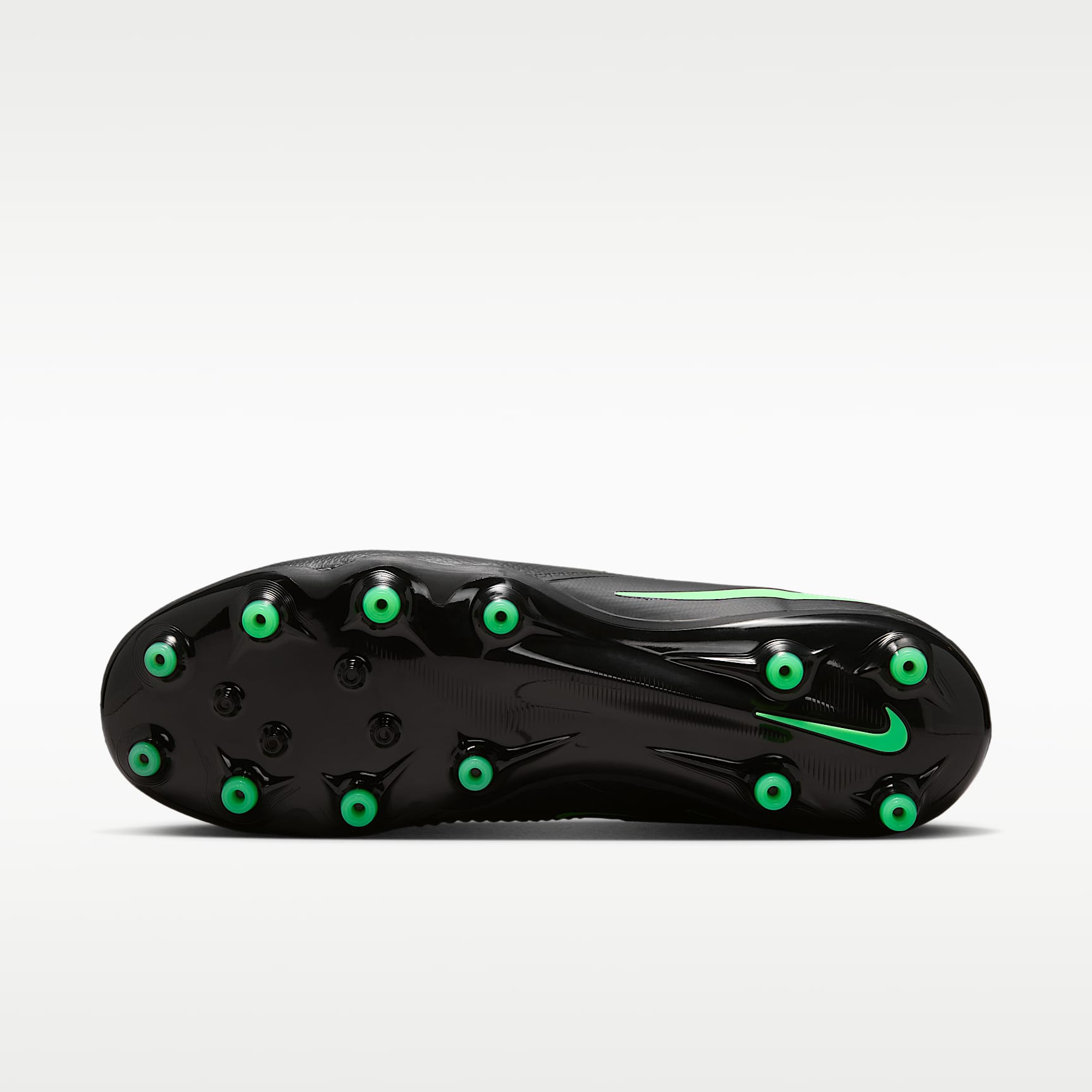 Nike Phantom 6 Low Pro Fußballschuh für Kunstrasen – Schwarz/Schwarz/Illusion Green