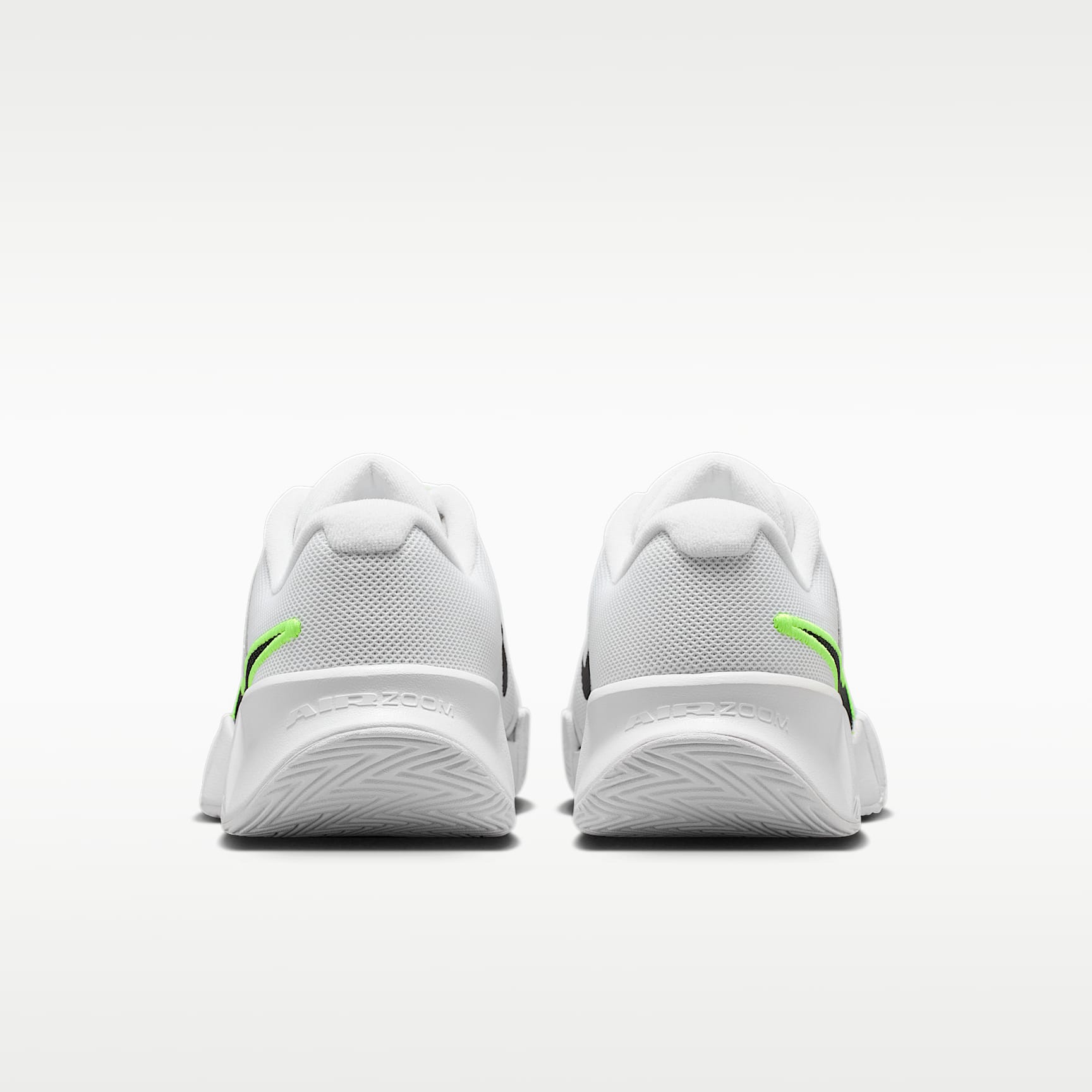 Nike Zoom GP Challenge Pro Tennisschuh für Hartplätze (Damen) – Weiß/Pure Platinum/Volt/Schwarz
