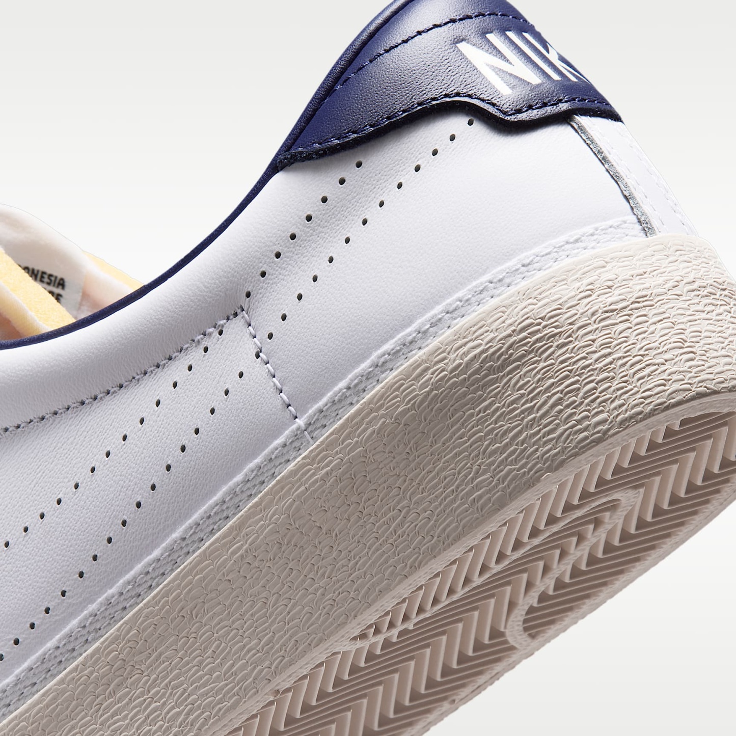 Tennis Classic Schuh (Herren) – Weiß/Midnight Navy/Sail/Weiß