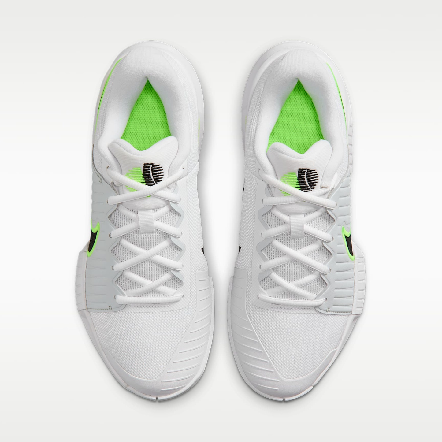Nike Zoom GP Challenge Pro Tennisschuh für Hartplätze (Damen) – Weiß/Pure Platinum/Volt/Schwarz