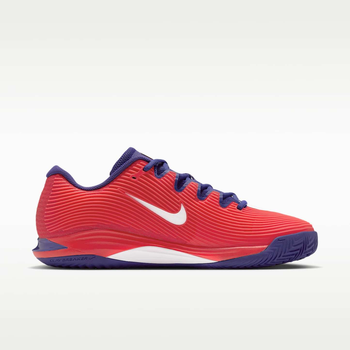 Nike Vapor 12 PRM Tennisschuhe für Clay Courts (Herren) – Weiß/Dark Concord/Bright Crimson/Burgundy Ash