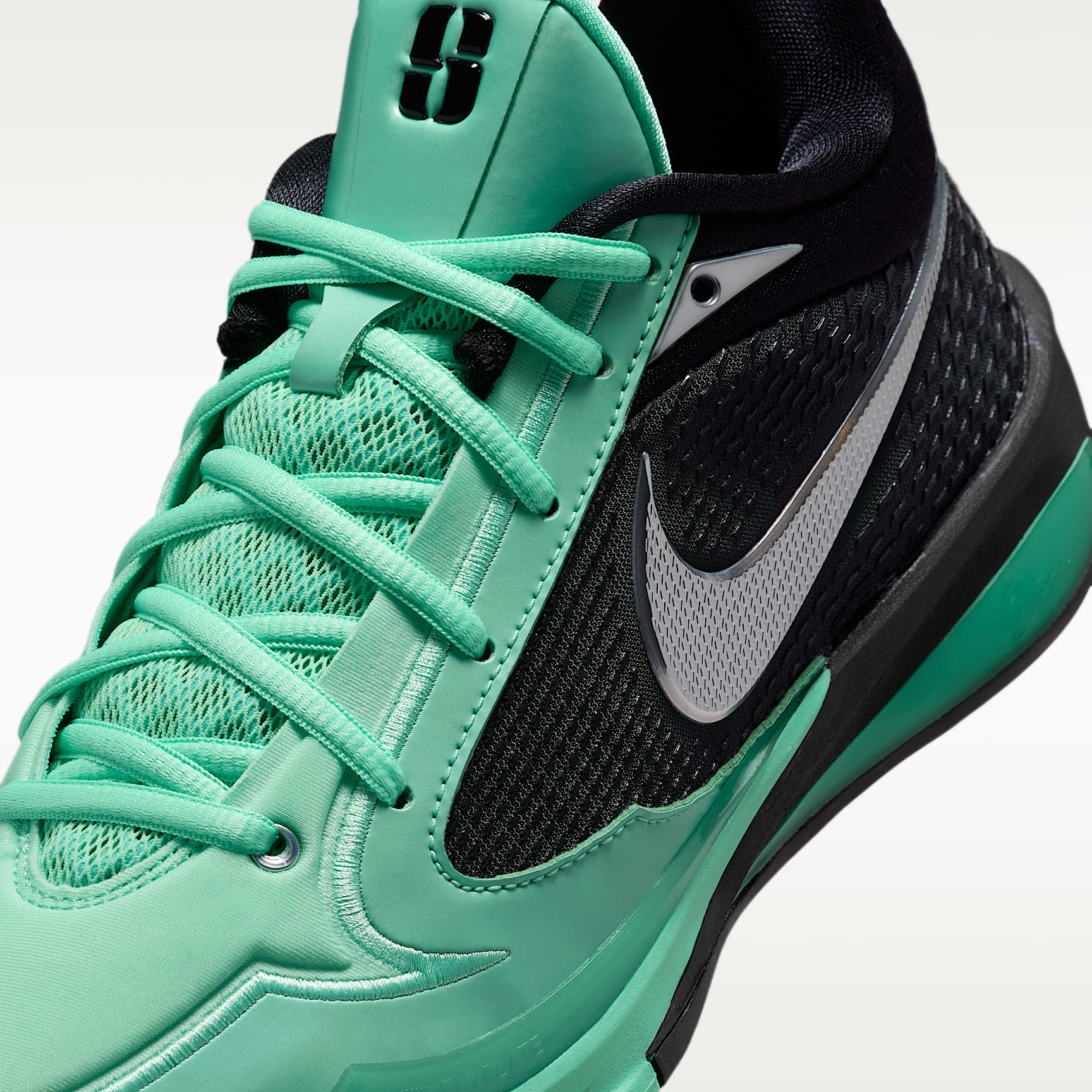 Sabrina 4 Basketballschuh – Green Glow/Schwarz/Metallic Silver