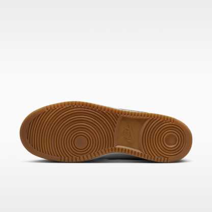 Nike Court Vision Low Herrenschuh – Off White/Gum Medium Brown/Stealth