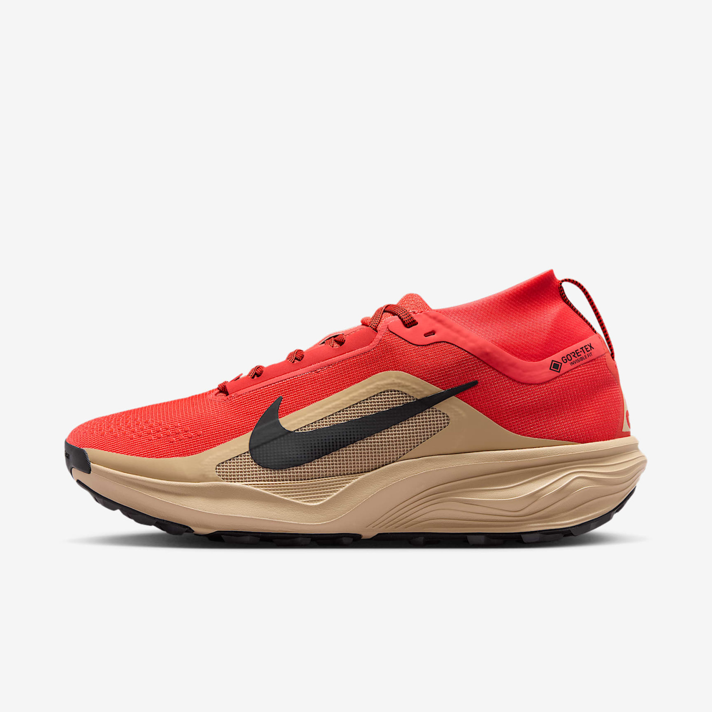 ACG Pegasus Trail GORE-TEX wasserdichter Traillaufschuh (Herren) – Light Crimson/Linen/Schwarz