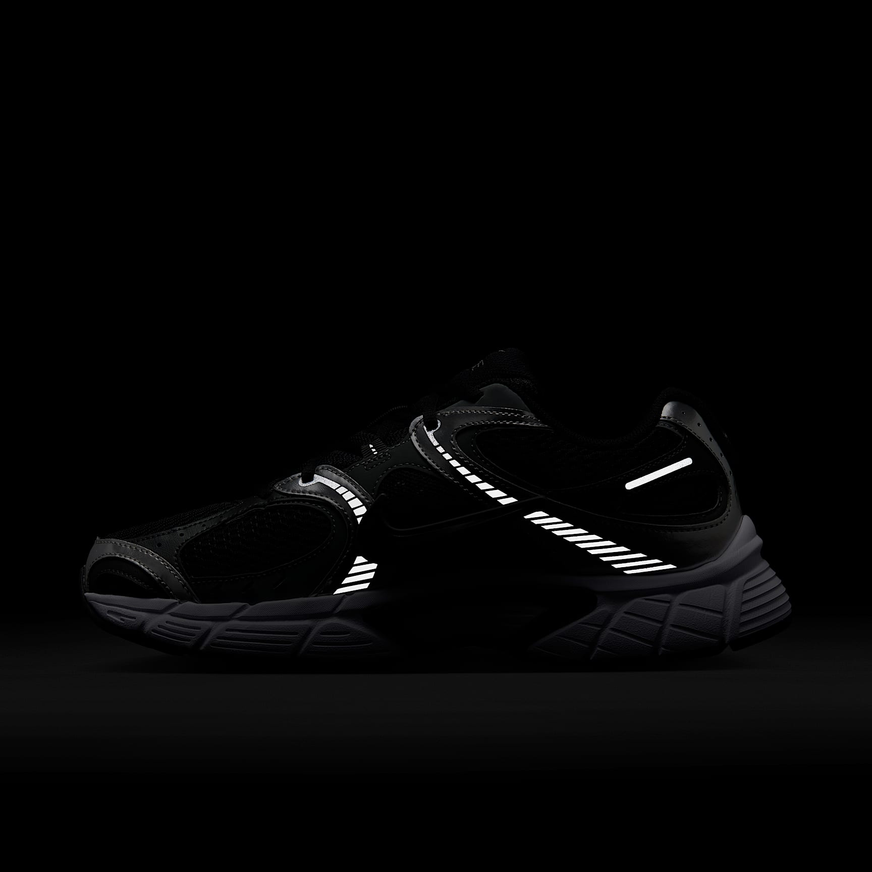 Nike V5 RNR Schuh (Herren) – Schwarz/Anthracite/Smoke Grey/Schwarz