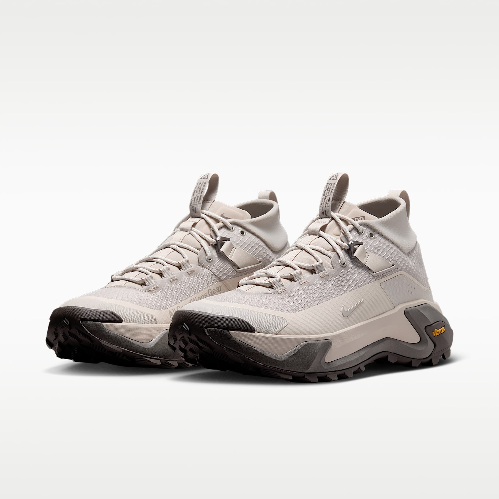 ACG Zegama Hike Wanderschuh (Herren) – Cream II/Light Orewood Brown/Cave Stone/Cream II
