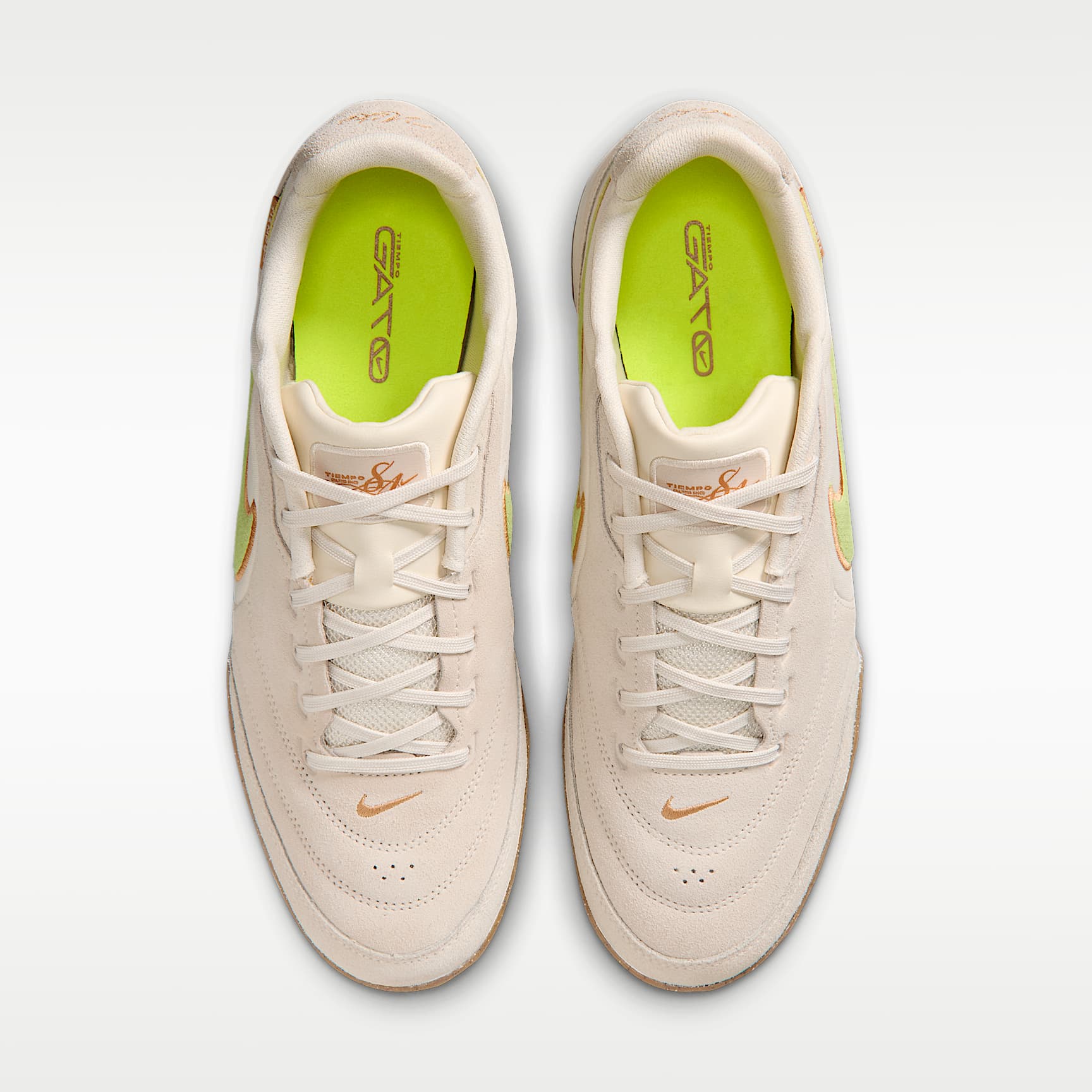 Nike Tiempo Streetgato PRM Low-Top-Fußballschuh für Hallen- und Hartplätze – Chalk/Moon Particle/Lemon Venom