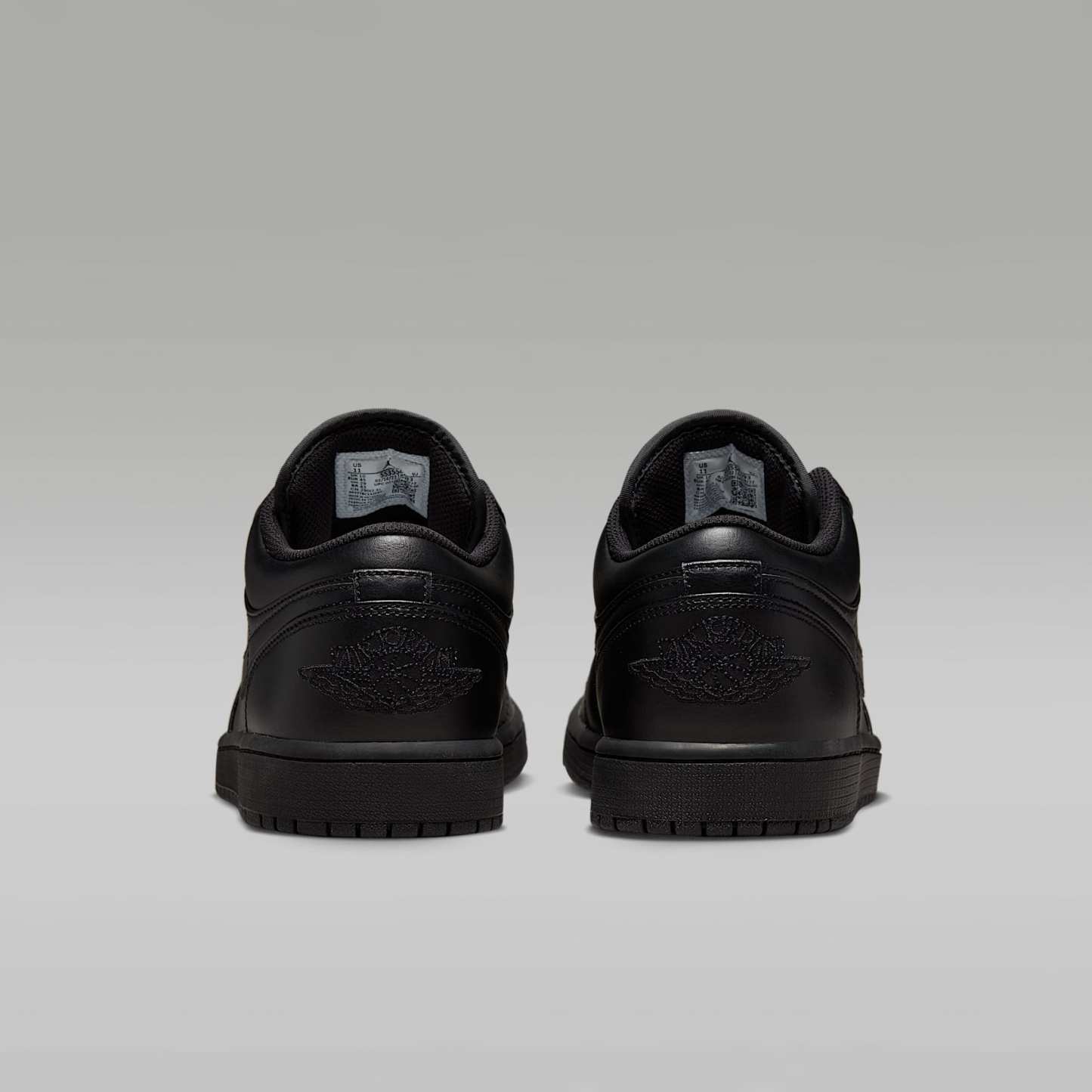 Air Jordan 1 Low Herrenschuh – Schwarz/Schwarz/Schwarz