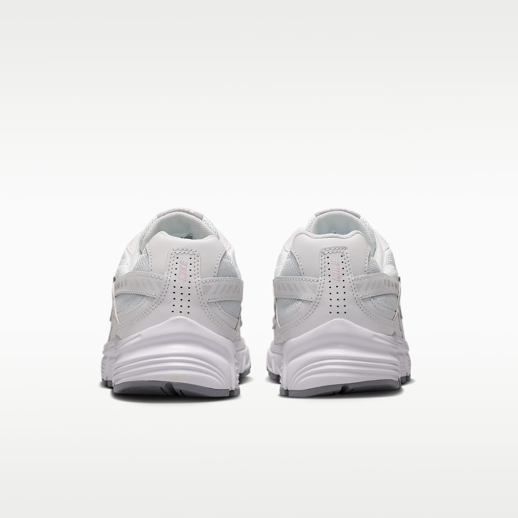 Nike Initiator Damenschuh – Summit White/Off White/Light Magenta/Bleached Lilac