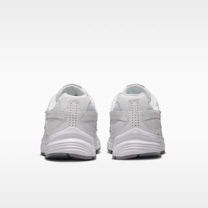 Nike Initiator Damenschuh – Summit White/Off White/Light Magenta/Bleached Lilac