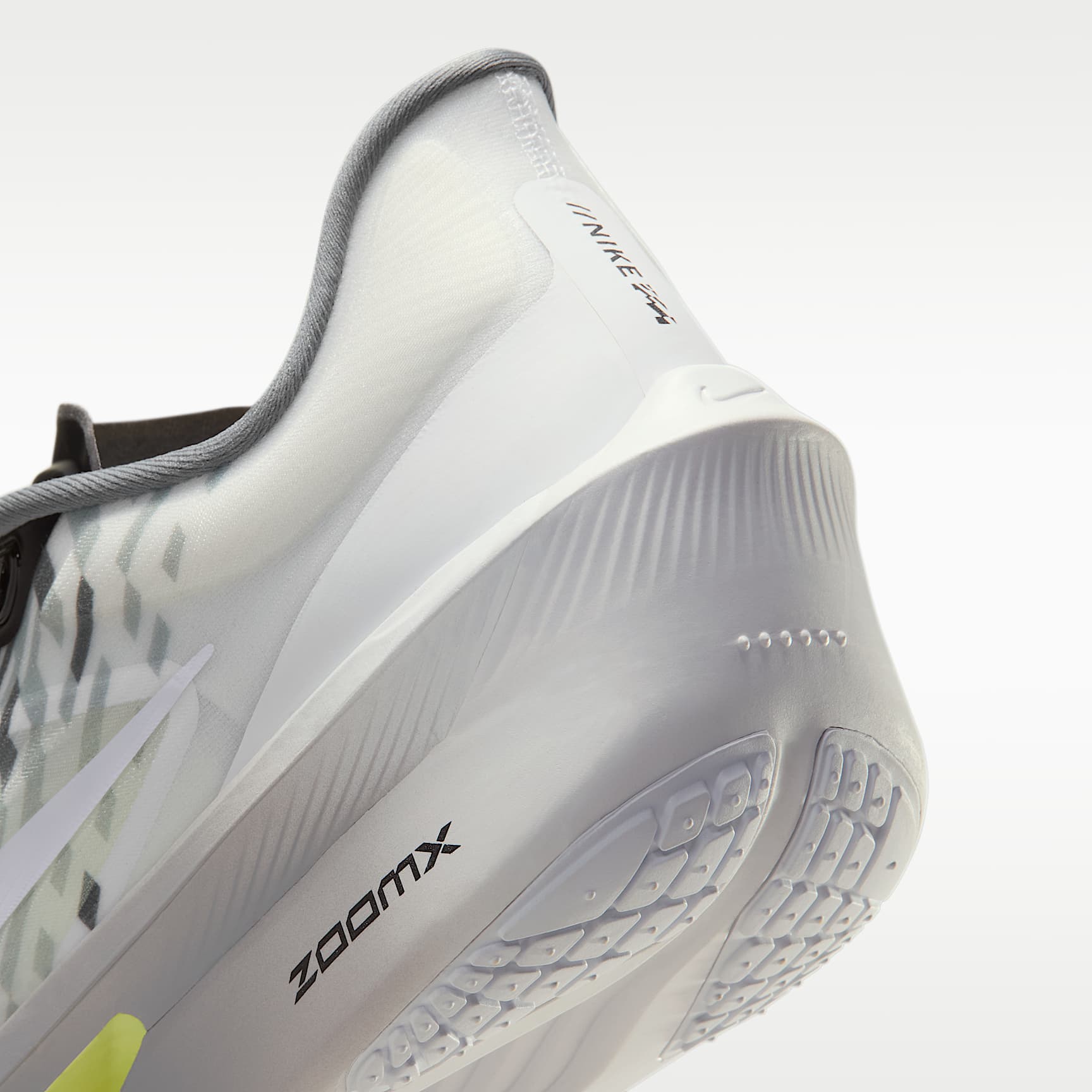 Nike Zoom Fly 6 SE Straßenlaufschuh für Wettkämpfe (Herren) – Schwarz/Smoke Grey/Grey Fog/Weiß