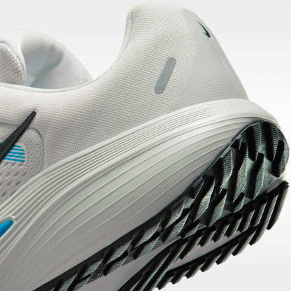 Nike Quest 7 Straßenlaufschuhe (Herren) – Vast Grey/Light Current Blue/Off White/Anthracite