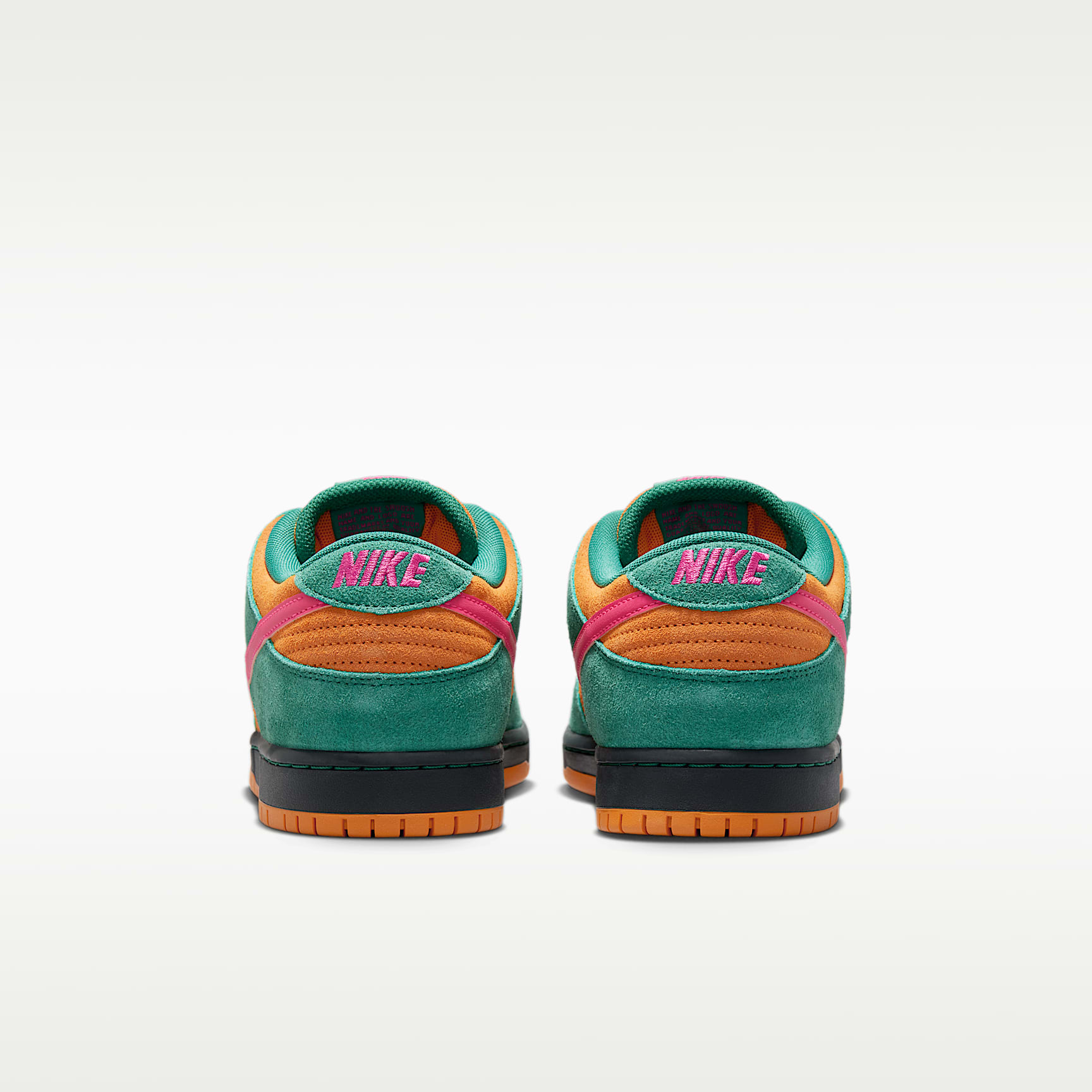 Nike SB Dunk Low Pro Skateboardschuh – Green Noise/Light Curry/Off Noir/Watermelon