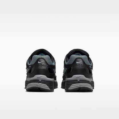 Nike P-6000 Tech Schuh für Herren – Schwarz/Cool Grey/Celestine Blue/Schwarz