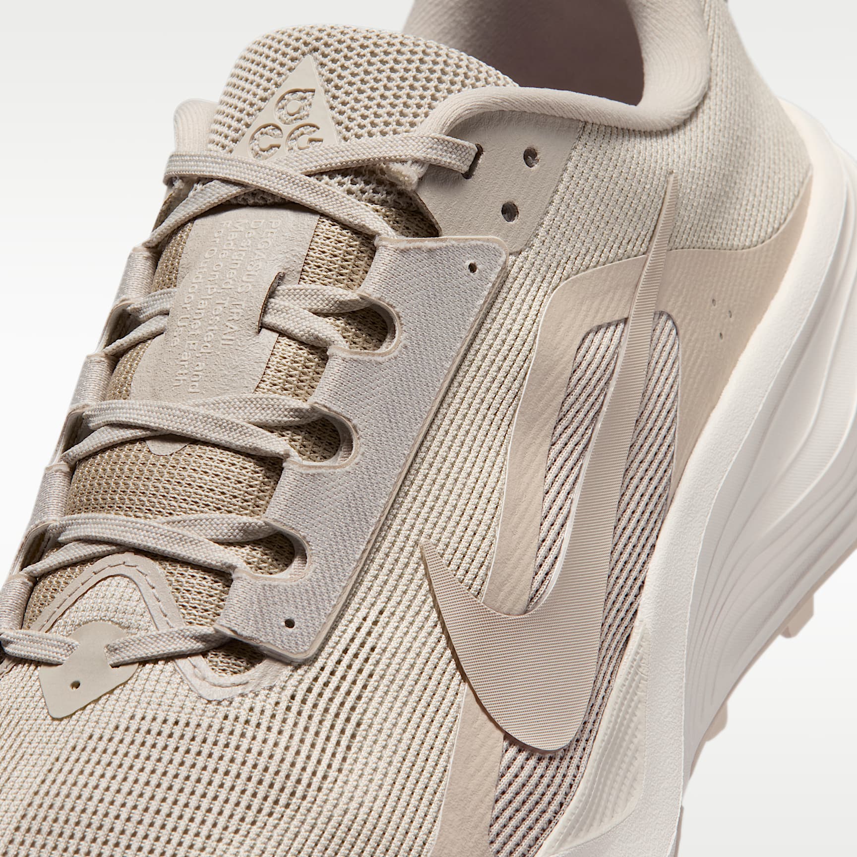 Nike ACG Pegasus Trail Traillaufschuh (Herren) – Cream II/Light Orewood Brown/Safety Orange/Cream II