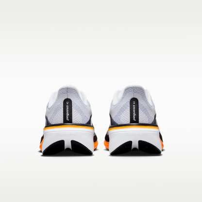Nike Pegasus 42 Straßenlaufschuh (Herren) – Weiß/Lapis/Total Orange/Metallic Silver