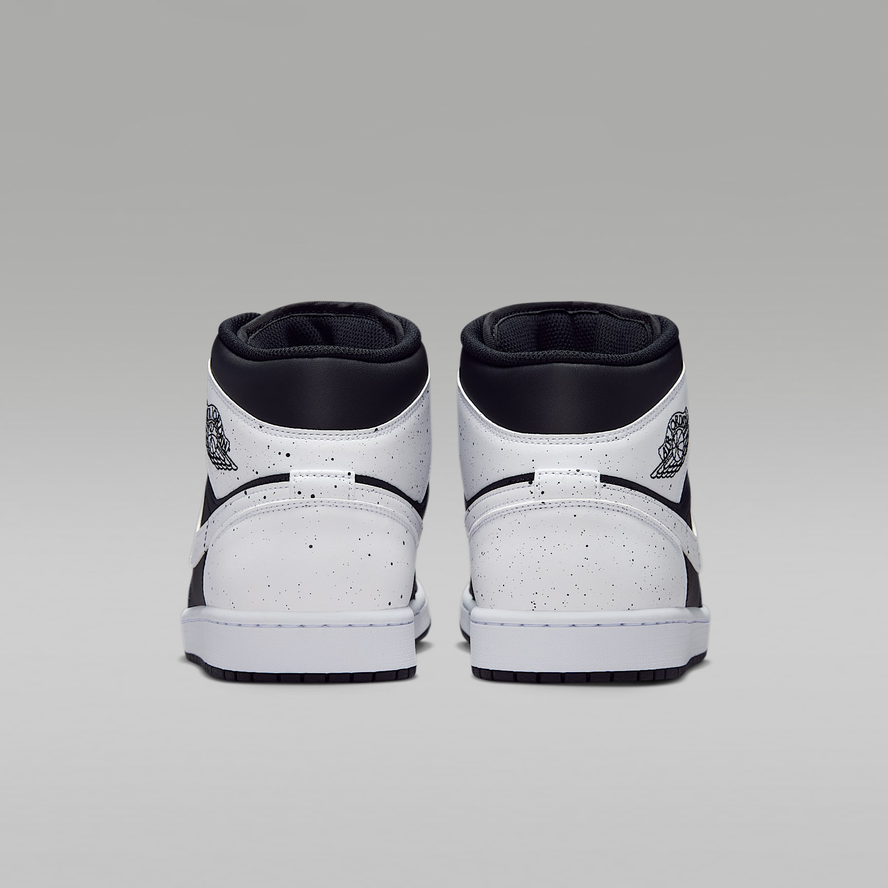 Air Jordan 1 Mid SE Schuh (Herren) – Schwarz/Schwarz/Weiß