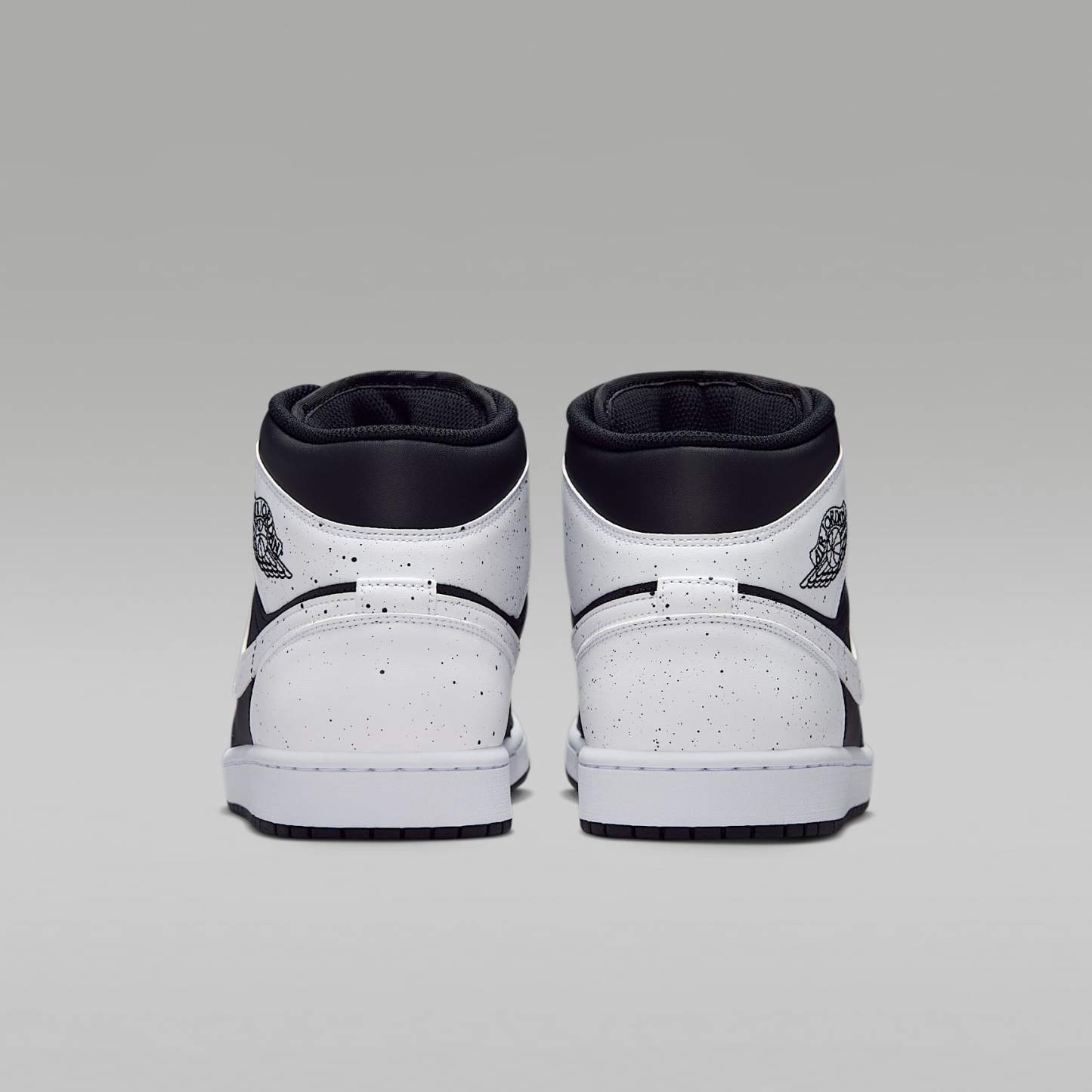 Air Jordan 1 Mid SE Schuh (Herren) – Schwarz/Schwarz/Weiß