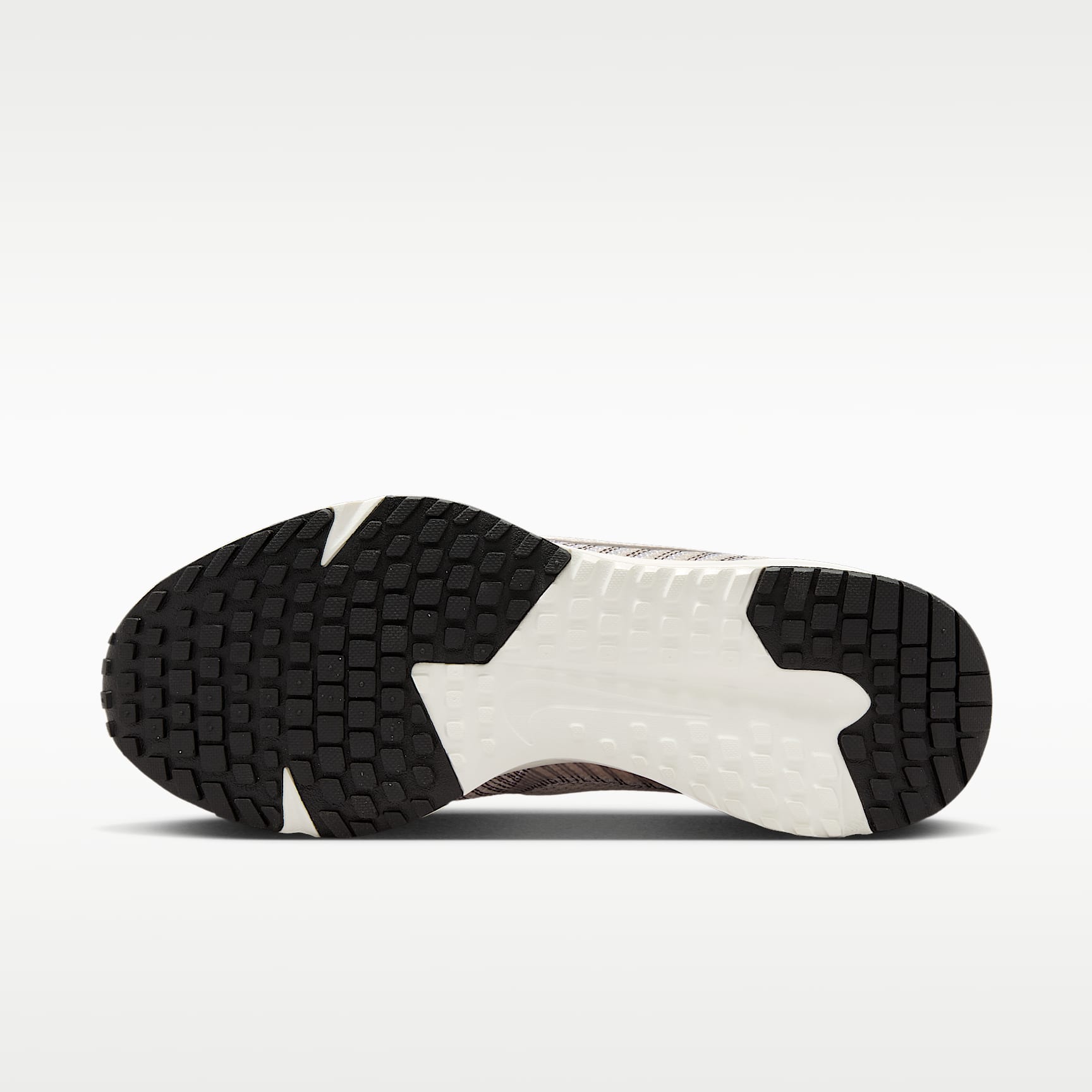 Nike Run Defy Straßenlaufschuh (Damen) – Light Orewood Brown/Cave Stone/Weiß/College Grey