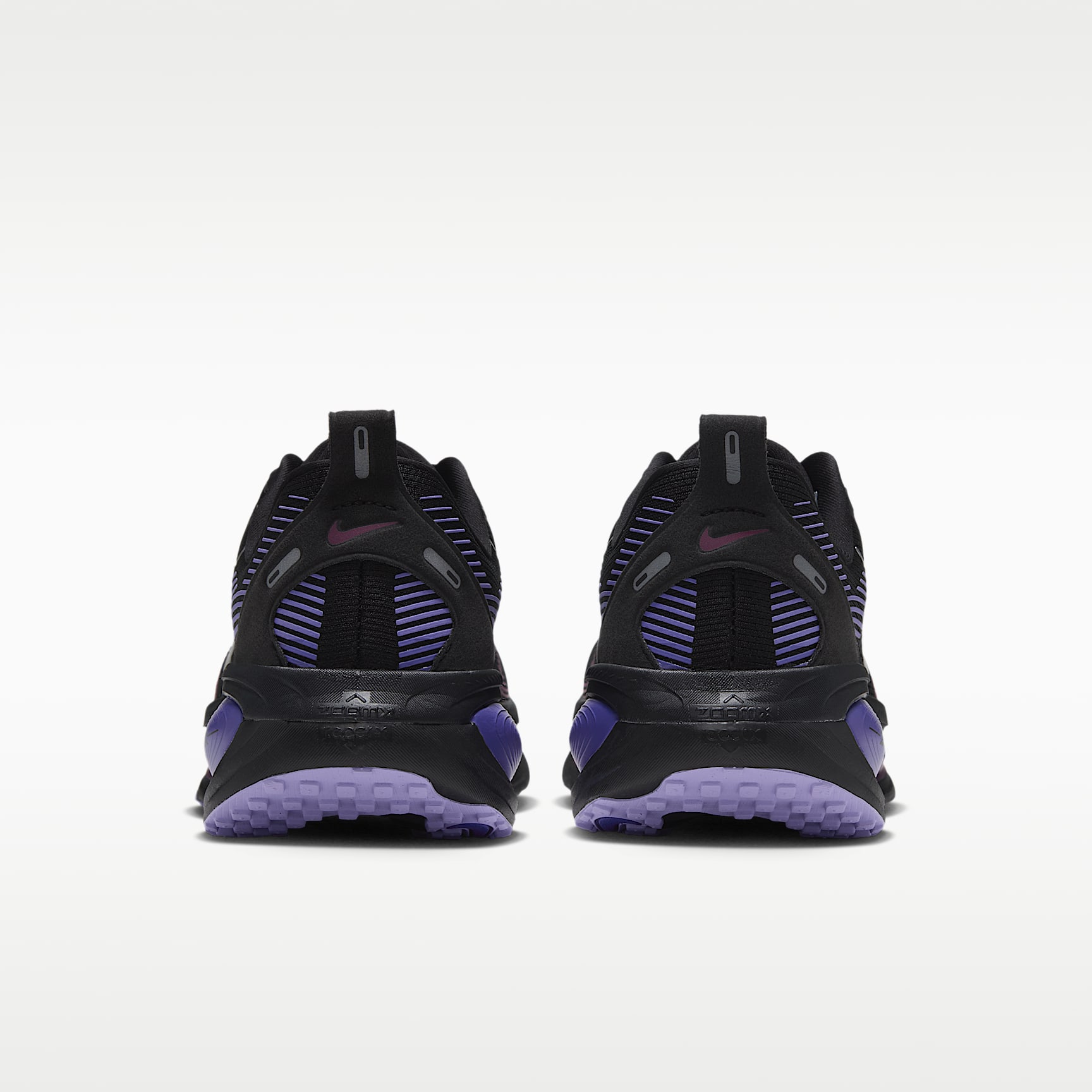 Nike Vomero 18 Straßenlaufschuh (Damen) – Schwarz/Persian Violet/True Berry/Metallic Silver