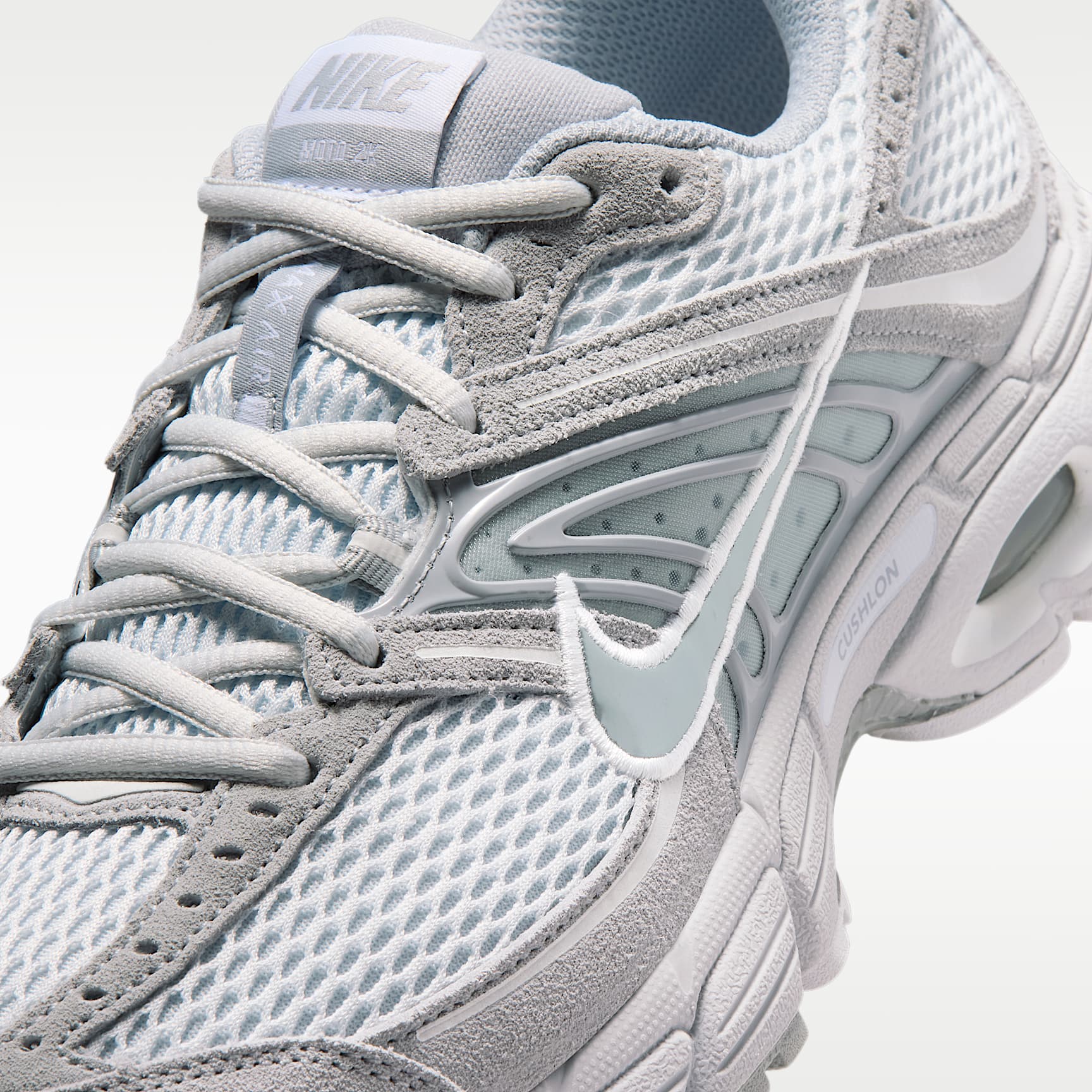Nike Air Max Moto 2K SE Schuh (Damen) – Pure Platinum/Weiß/Wolf Grey