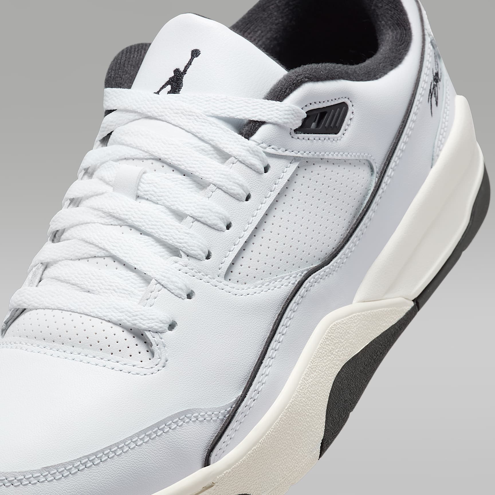 Jordan Flight Court Schuh (Herren) – Weiß/Sail/Schwarz