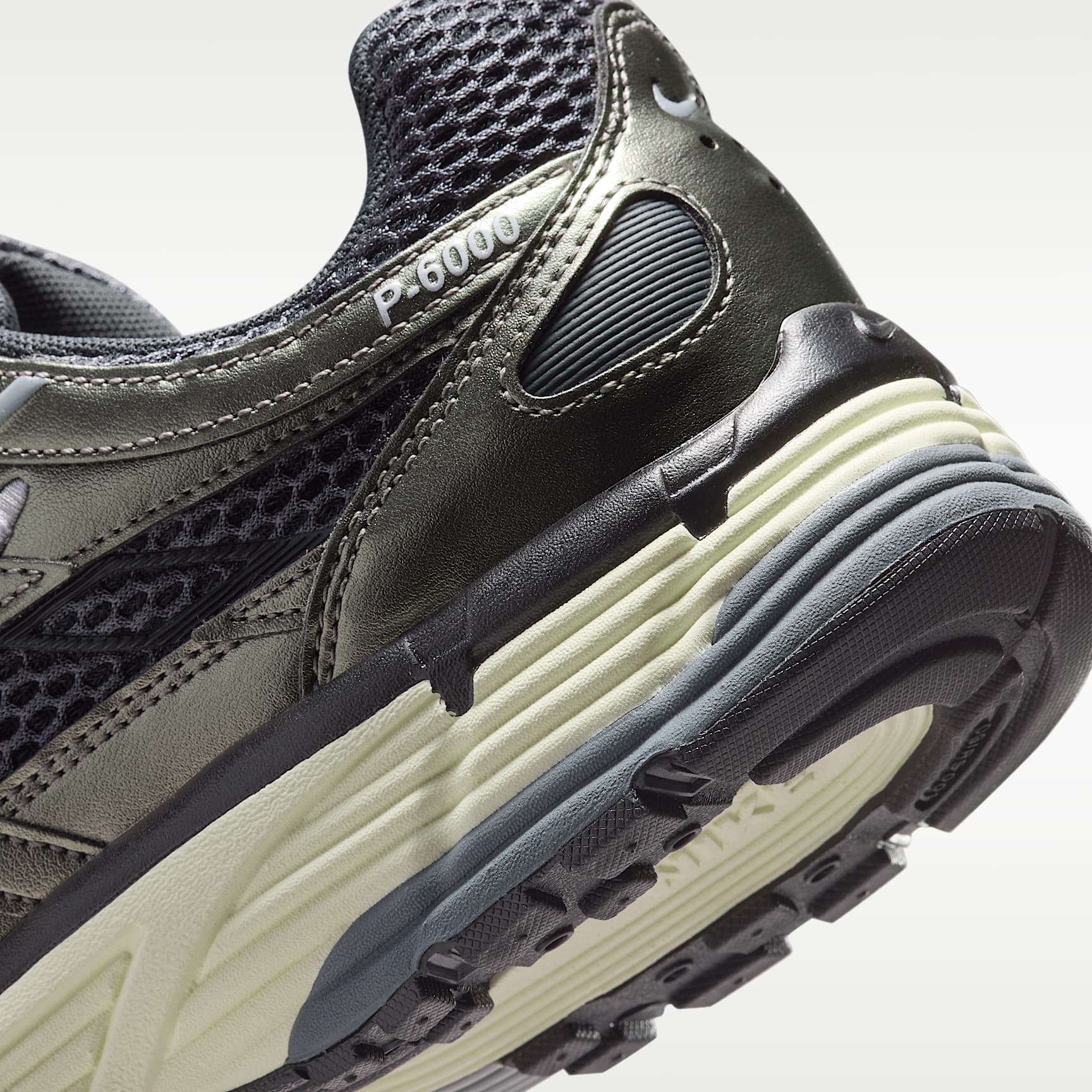 Nike P-6000 SE Schuh (Herren) – Anthracite/Metallic Pewter/Smoke Grey/Schwarz