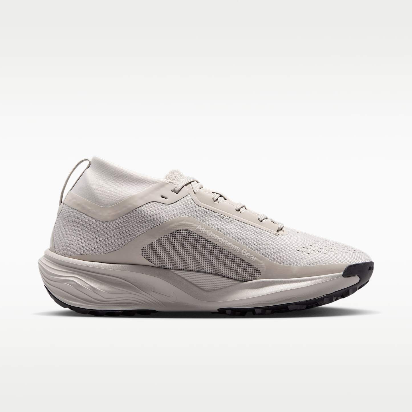ACG Pegasus Trail GORE-TEX wasserfester Traillaufschuh (Damen) – Cream II/Light Orewood Brown