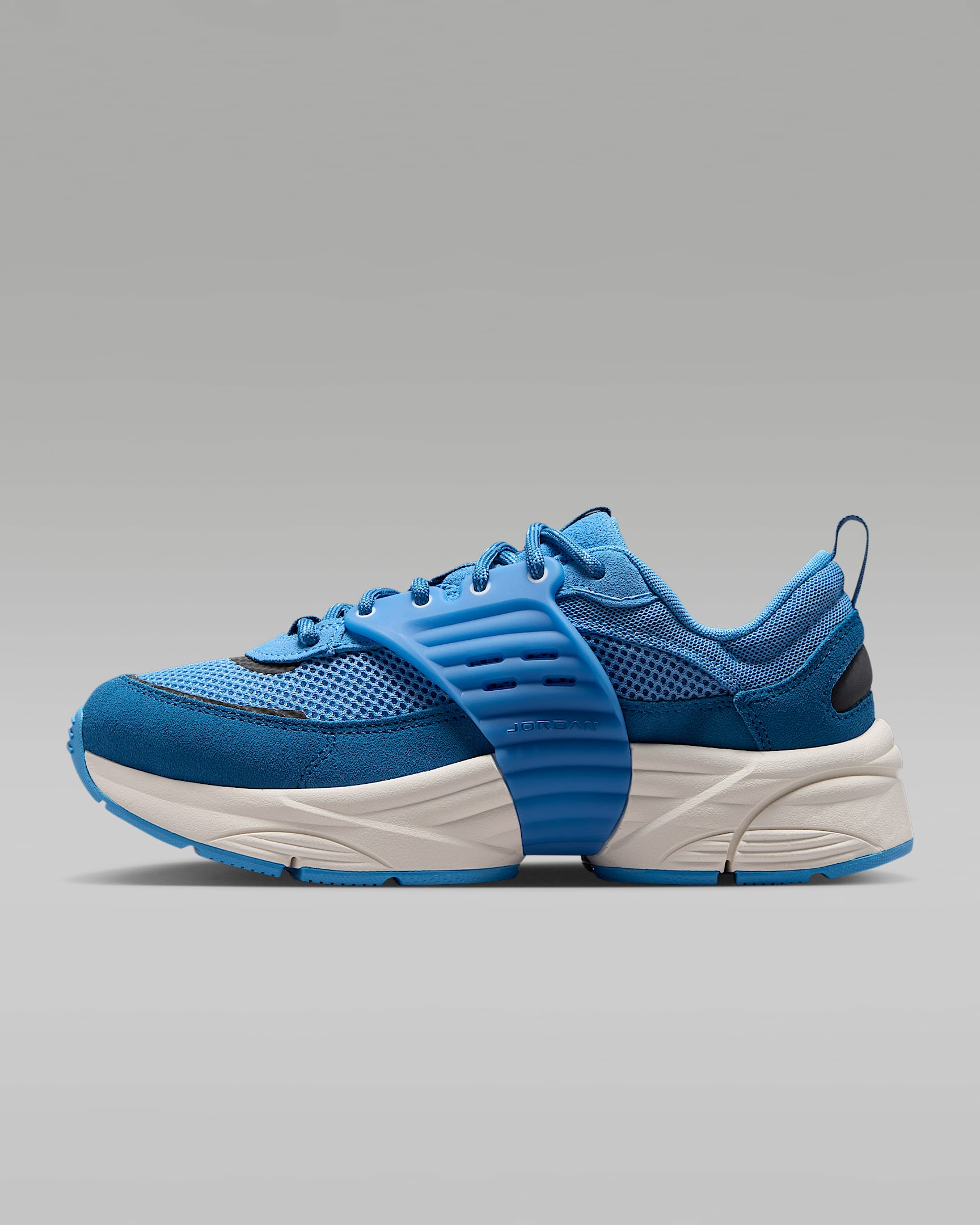 Jordan Trunner O/S Damenschuhe – Blue Beyond/True Blue/Soft Pearl