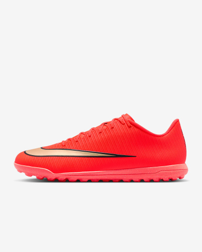 Nike Mercurial Vapor 17 Club Low-Top-Fußballschuh für Turf – Bright Crimson/Blur