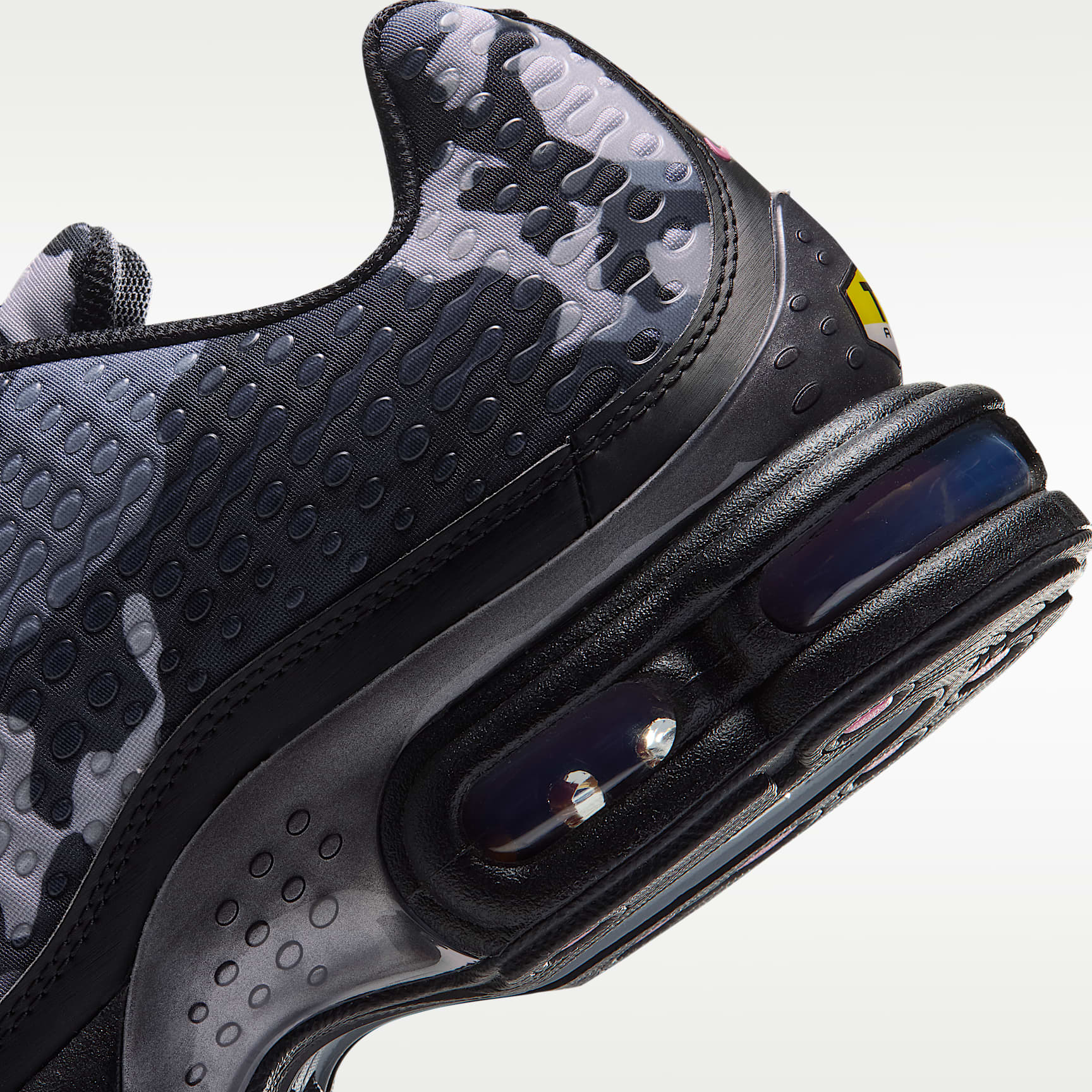 Nike Air Max Plus VII Premium Schuh (Herren) – Multi-Color/Schwarz/Light Smoke Grey/Sweet Beet