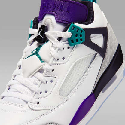 Jordan Spizike Low Herrenschuh – Weiß/Court Purple/Light Smoke Grey/Rio Teal