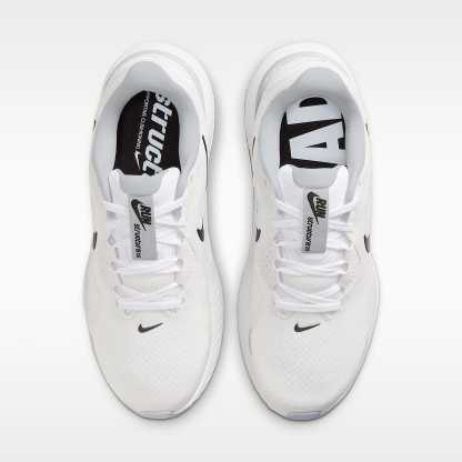 Nike Structure 26 Straßenlaufschuh (Damen) – Weiß/Pure Platinum/Schwarz