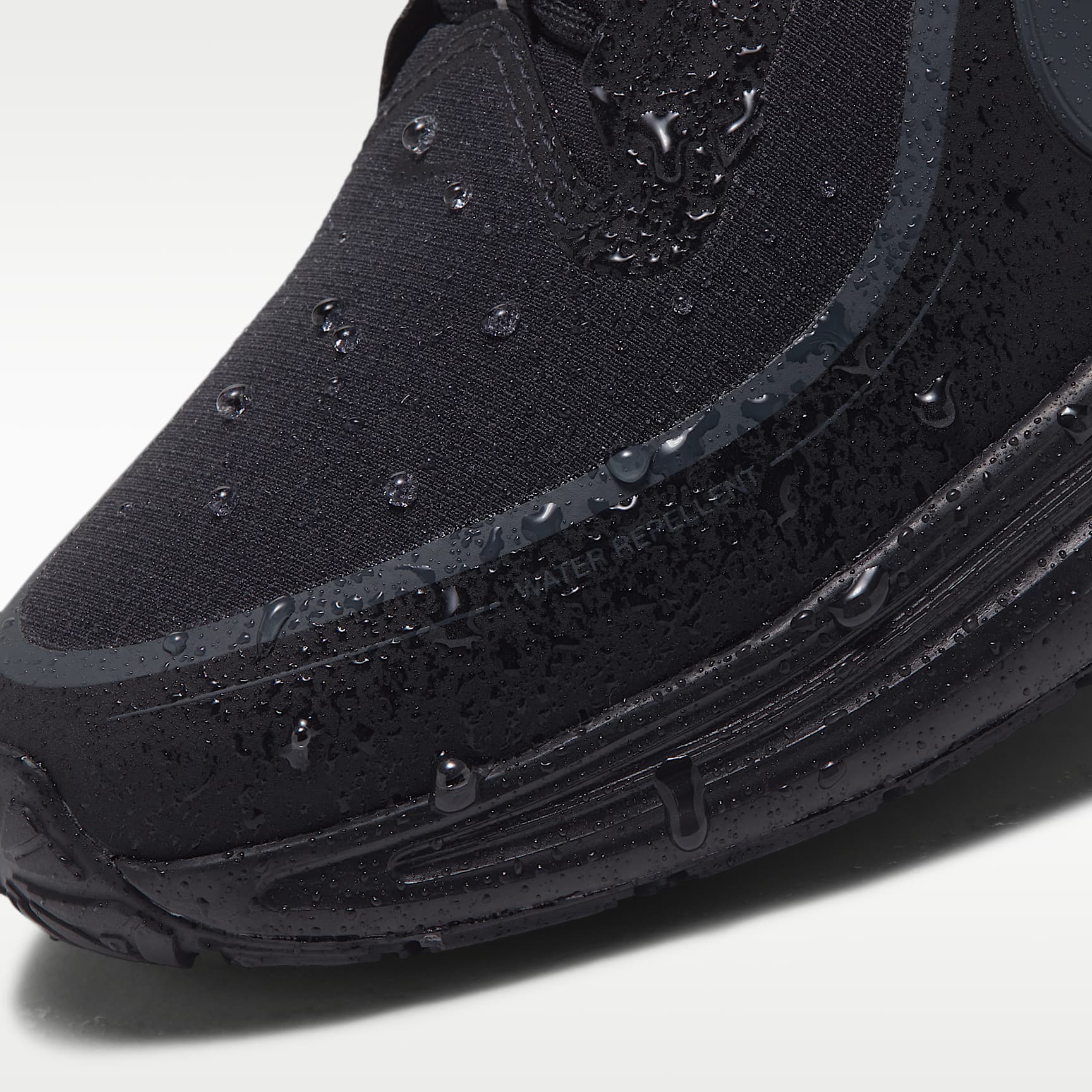 Nike Revolution 8 Utility Straßenlaufschuh (Damen) – Schwarz/Anthracite