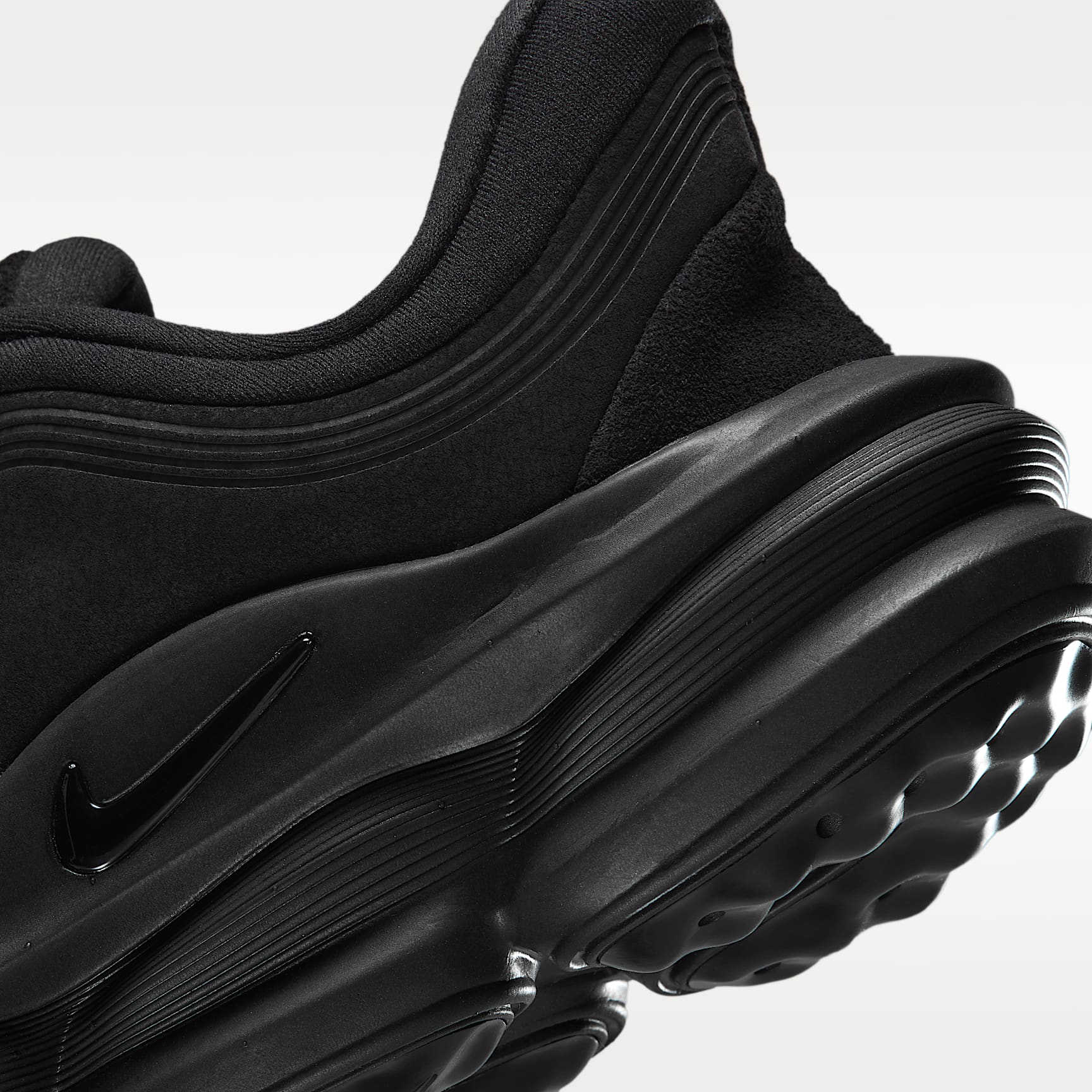Nike 24.7 Damenschuh – Schwarz/Anthracite/Schwarz