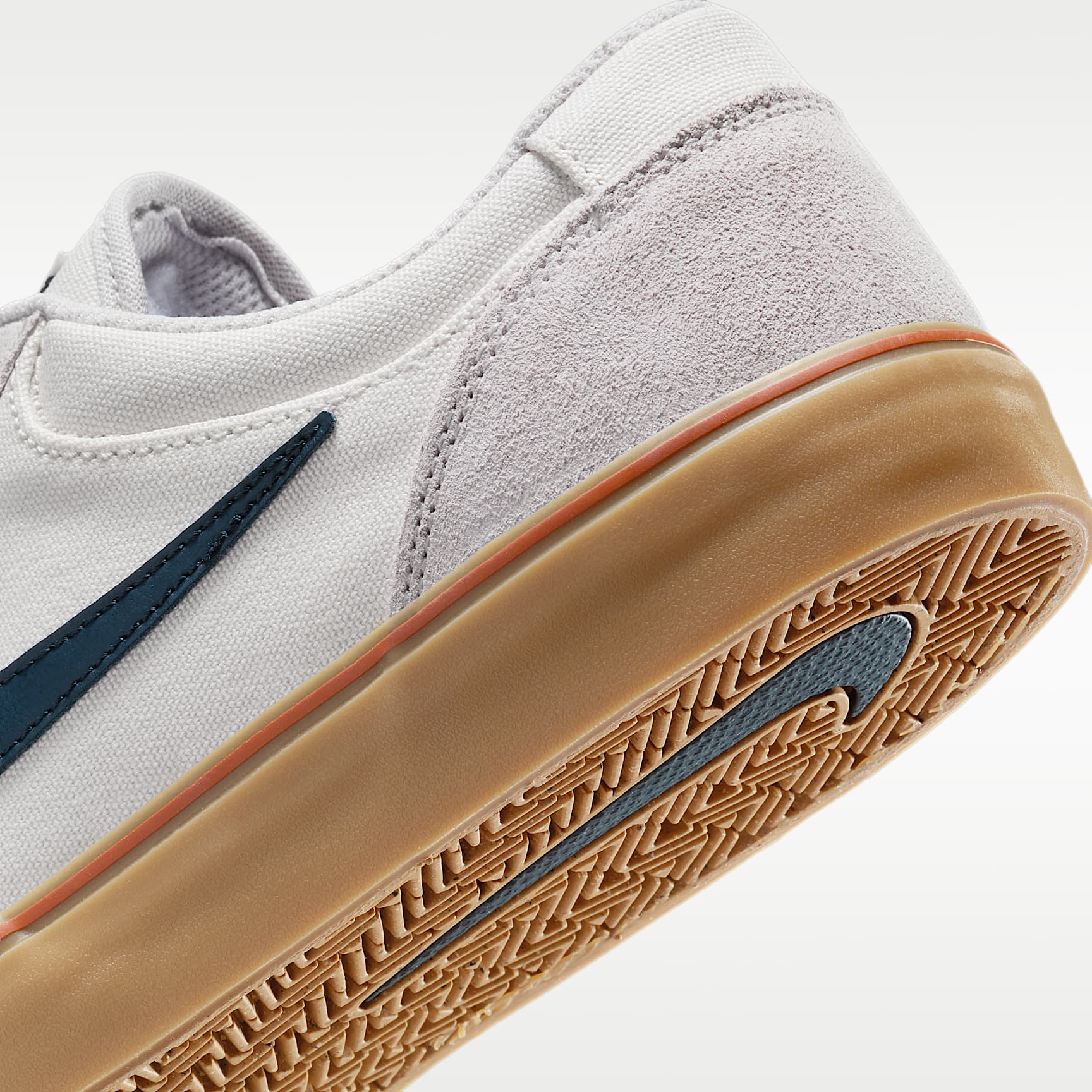 Nike SB Chron 2 Skateboardschuh – Vast Grey/Dark Russet/Gum Light Brown/Armory Navy