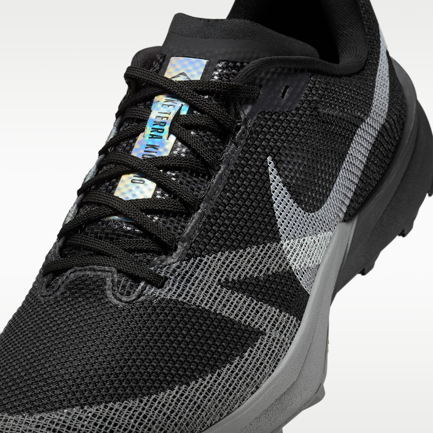 Nike Kiger 10 Traillaufschuh – Schwarz/Weiß/Cool Grey/Weiß