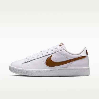 Nike Tennis Classic Damenschuh – Weiß/Weiß/Light British Tan
