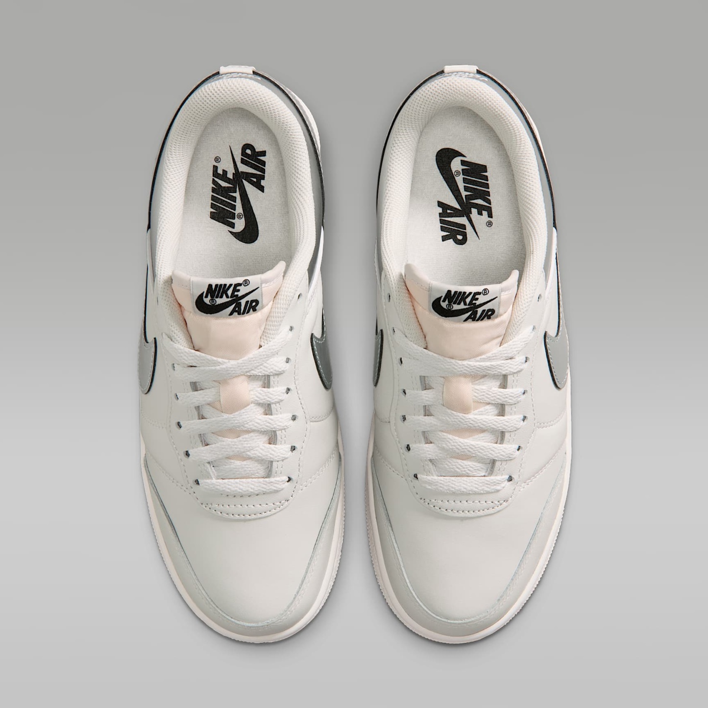 Air Jordan Skyline Low Damenschuh – Swan/Schwarz/Metallic Silver