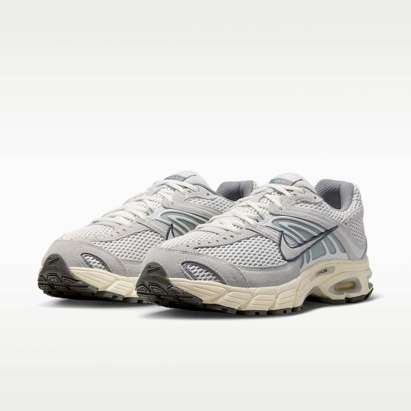 Nike Air Max Moto 2K Schuh (Herren) – Grey Fog/Gunsmoke/Coconut Milk/Summit White