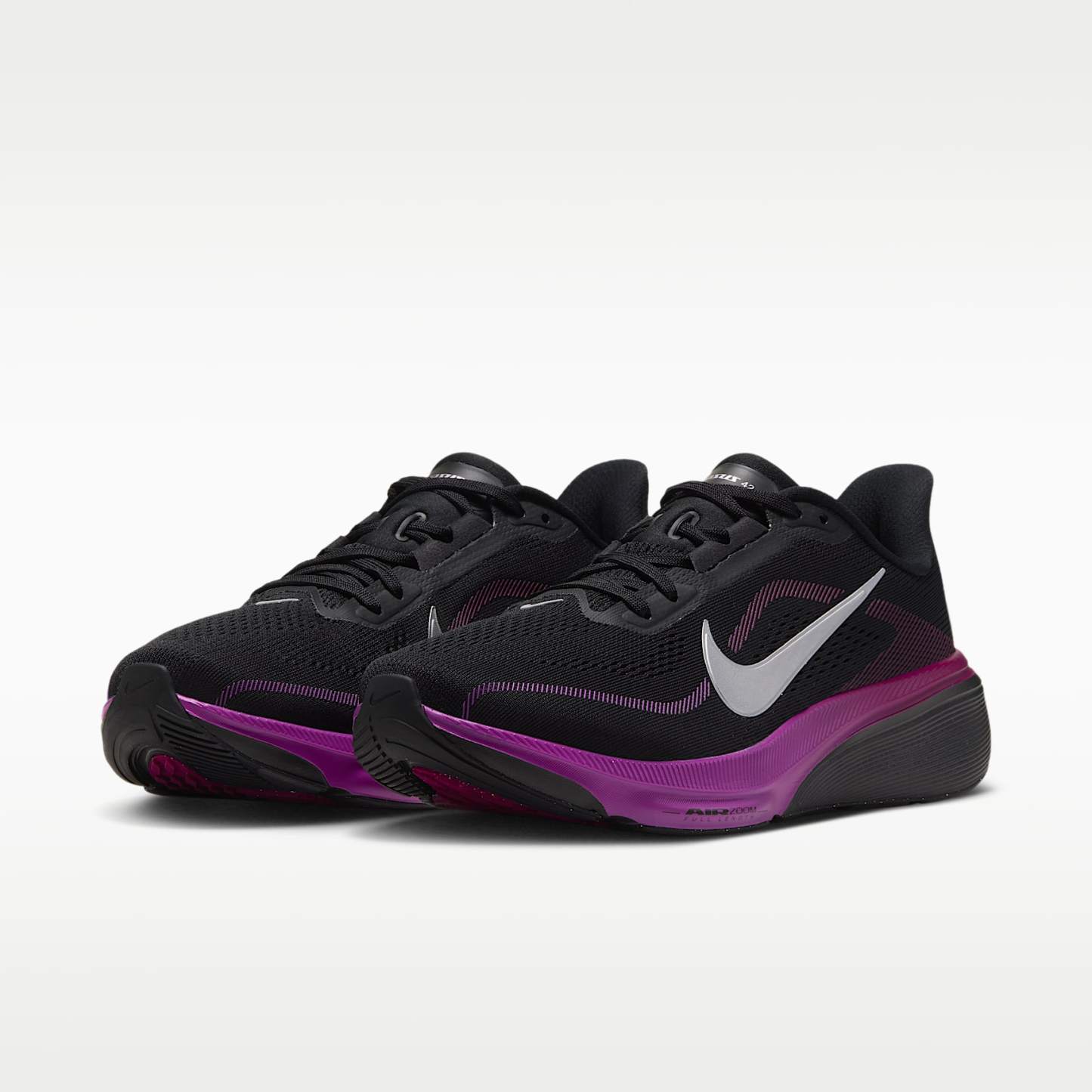 Nike Pegasus 42 Straßenlaufschuh (Damen) – Schwarz/Vivid Purple/True Berry/Metallic Silver